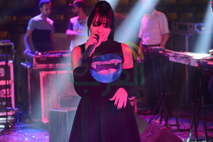 بالصور.. ساندي تشعل حفل نادي مدينة نصر بالصور.. ساندي تشعل حفل نادي مدينة نصر