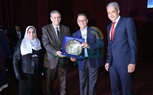 بالصور.. تكريم ماجد المصري وشريف عامر فى حفل خريجي جامعة القاهرة