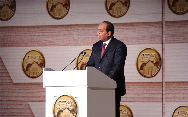 بالصور.. السيسي وعبدالعال وعدلي منصور يتصدرون احتفالية البرلمان