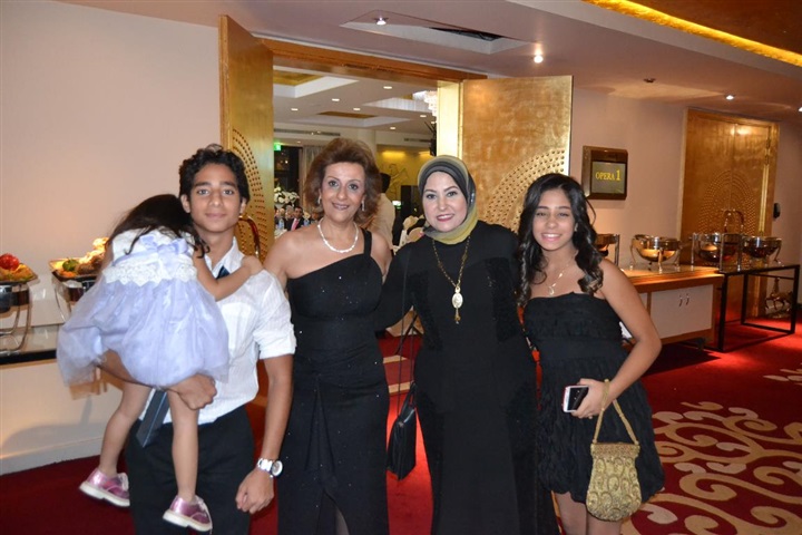 بالصور.. زفاف ابنة رجال الأعمال محمود فوزي على نجل خبيرة اتيكيت بالصور.. زفاف ابنة رجال الأعمال محمود فوزي على نجل خبيرة اتيكيت