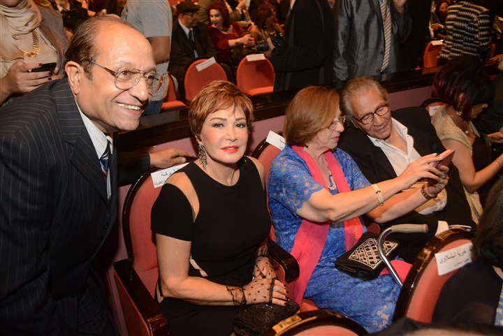 بالصور .. وزير الثقافة و لبلبة و العدل و الدغيدى في القومي للسينما 