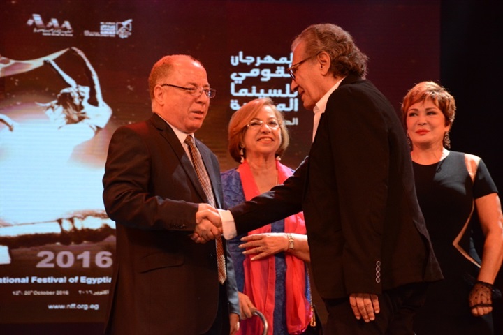 بالصور.. تكريم ايناس الدغيدى وحسن يوسف فى افتتاح فاعليات المهرجان القومى للسينما