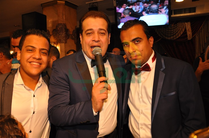 طارق عبدالحليم وحجازي متقال يشعلان زفاف شريف السمرة