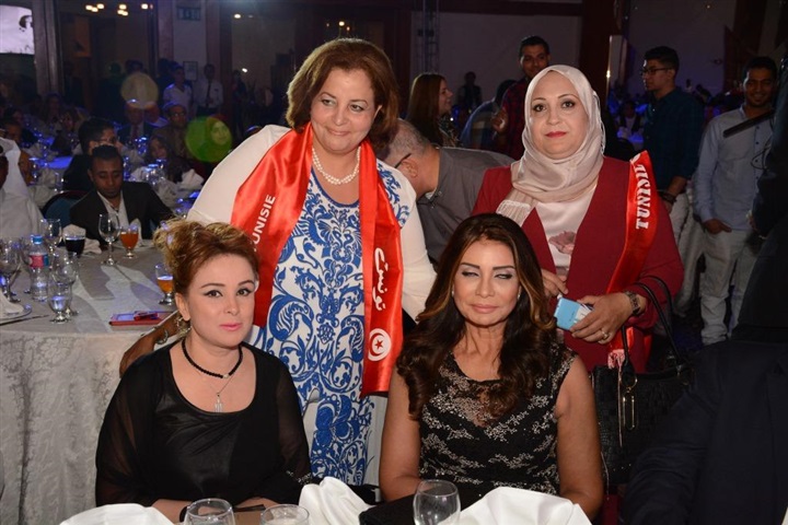 تكريم نجوم الفن فى مهرجان همسه للفنون والآداب تكريم نجوم الفن فى مهرجان همسه للفنون والآداب