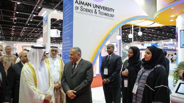 بالصور.. ولي عهد دبي يشهد انطلاق فعاليات "أسبوع جيتكس للتقنية"