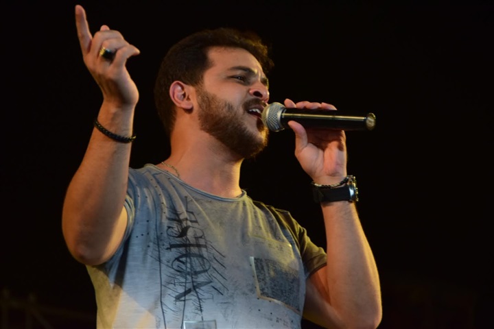 بالصور.. محمد رشاد يشعل حفل جامعة الدلتا بالصور.. محمد رشاد يشعل حفل جامعة الدلتا