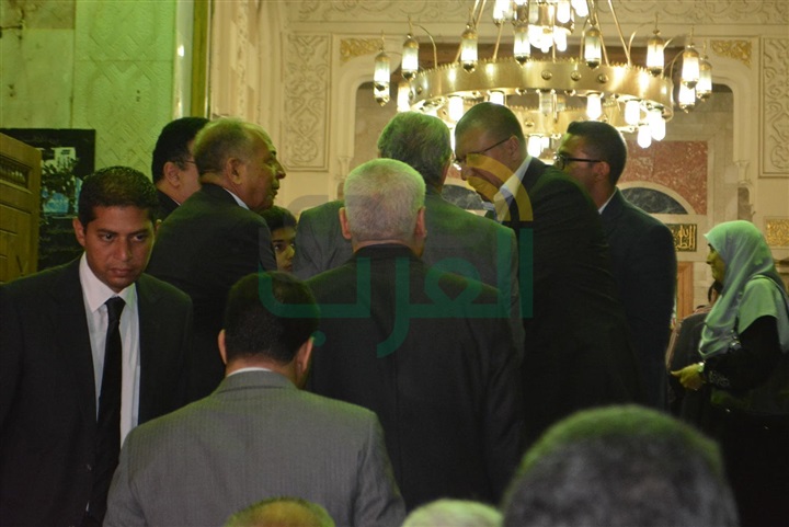 بالصور.. فتحي سرور وعمرو موسي ونجوم السياسه والمجتمع في عزاء الشاعر فاروق شوشه