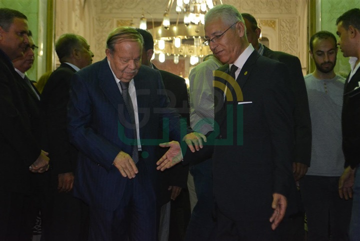 بالصور.. فتحي سرور وعمرو موسي ونجوم السياسه والمجتمع في عزاء الشاعر فاروق شوشه
