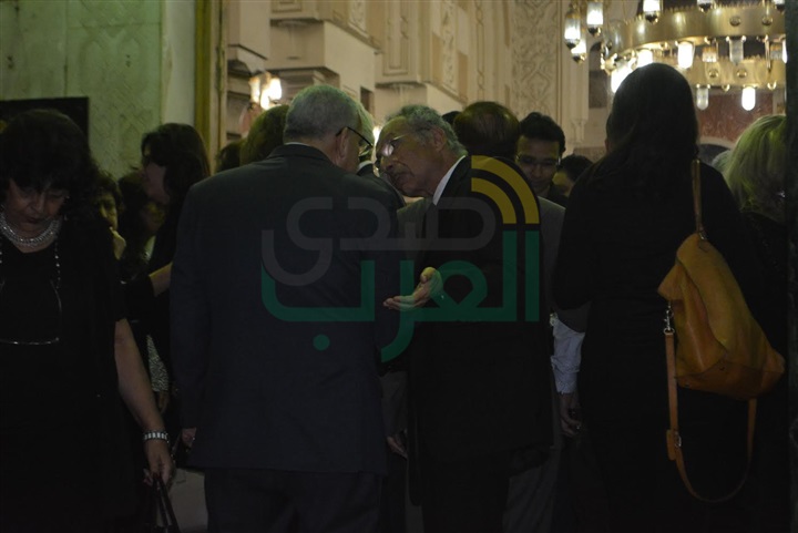 بالصور.. فتحي سرور وعمرو موسي ونجوم السياسه والمجتمع في عزاء الشاعر فاروق شوشه