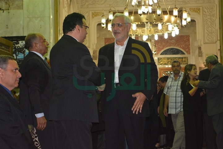 بالصور.. فتحي سرور وعمرو موسي ونجوم السياسه والمجتمع في عزاء الشاعر فاروق شوشه