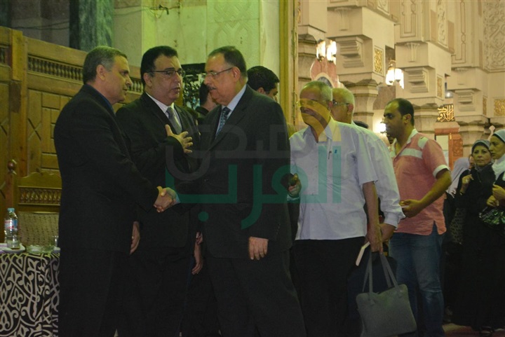 بالصور.. فتحي سرور وعمرو موسي ونجوم السياسه والمجتمع في عزاء الشاعر فاروق شوشه