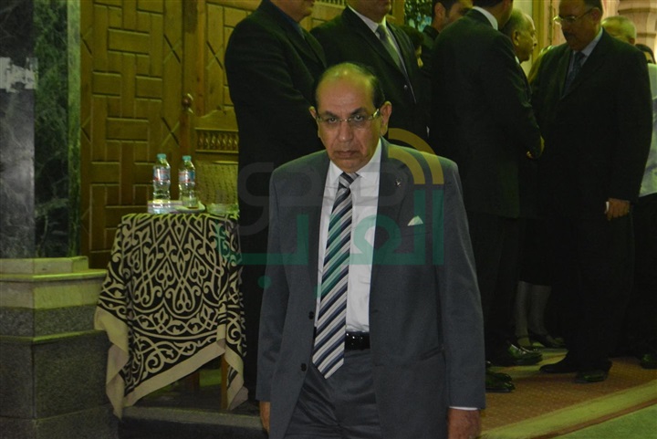 بالصور.. فتحي سرور وعمرو موسي ونجوم السياسه والمجتمع في عزاء الشاعر فاروق شوشه