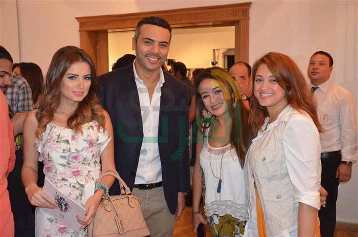 بالصور ... نجوم الفن والمجتمع فى افتتاح معرض الفنان احمد فريد بالصور ... نجوم الفن والمجتمع فى افتتاح معرض الفنان احمد فريد