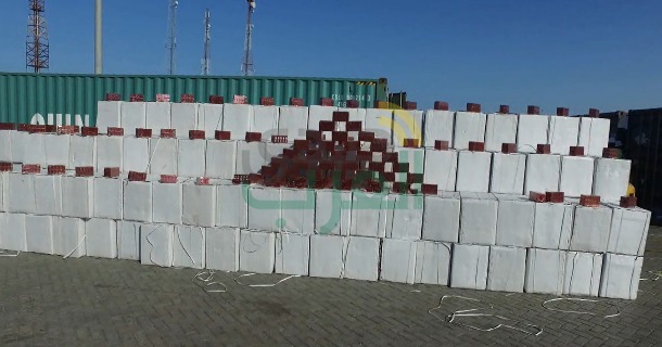 بالصور.. إحباط تهريب 21 مليون قرص مخدر إلى داخل البلاد