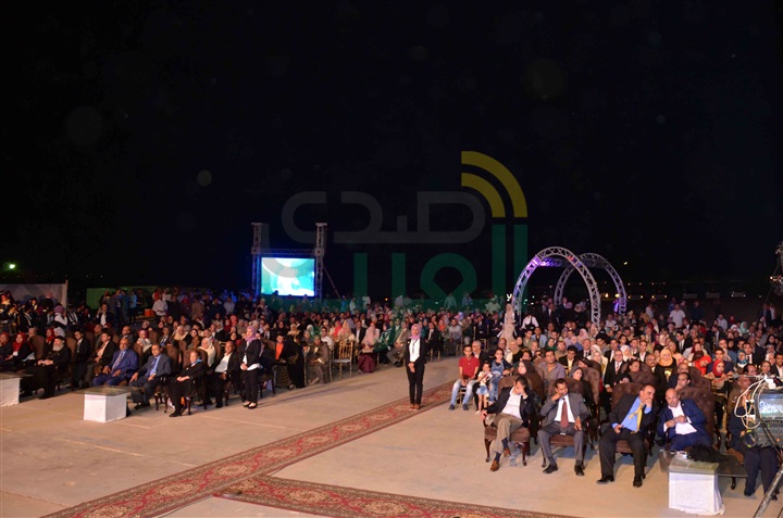 بالصور.. حفل تخريج طلاب جامعة النهضة بسفح الأهرامات بالصور.. حفل تخريج طلاب جامعة النهضة بسفح الأهرامات