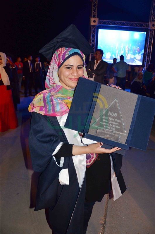 بالصور.. حفل تخريج طلاب جامعة النهضة بسفح الأهرامات بالصور.. حفل تخريج طلاب جامعة النهضة بسفح الأهرامات