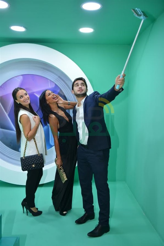 بالصور .. جنات تفتتح أولى فقرات حفل إطلاق موبايل oppo الجديد بحضور نجوم الفن و الرياضة بالصور .. جنات تفتتح أولى فقرات حفل إطلاق موبايل oppo الجديد بحضور نجوم الفن و الرياضة