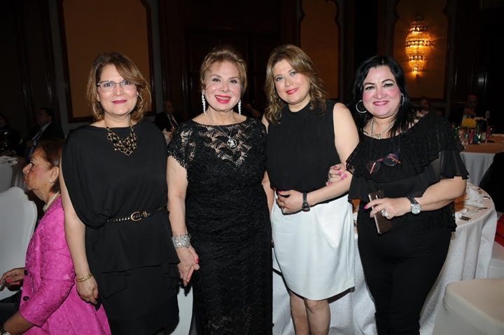بالصور .. تكريم لبلبة وسامي العدل في حفل "تسليم " نادي ليونز العاصمة بالصور .. تكريم لبلبة وسامي العدل في حفل "تسليم " نادي ليونز العاصمة