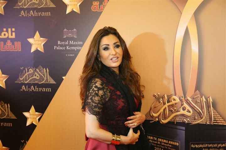 نجوم الفن يضيئوا حفل "الاهرام للدراما التلفزيونية"