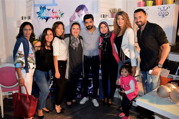 بالصور.. محمد عباس يحتفل بعيد ميلاد "مابيل شديد" بحضور نجوم الفن بالصور.. محمد عباس يحتفل بعيد ميلاد "مابيل شديد" بحضور نجوم الفن