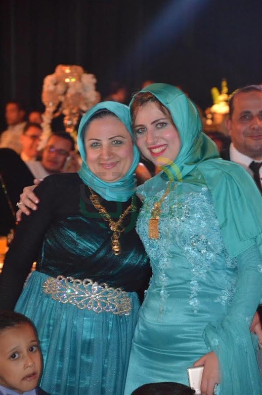بالصور.. حكيم وحماقى وأوكسانا يشعلون زفاف محمد وندى بالصور.. حكيم وحماقى وأوكسانا يشعلون زفاف محمد وندى
