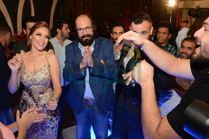 بالصور.. خطوبه ايمي طلعت زكريا و عامر طاهر بالصور.. خطوبه ايمي طلعت زكريا و عامر طاهر