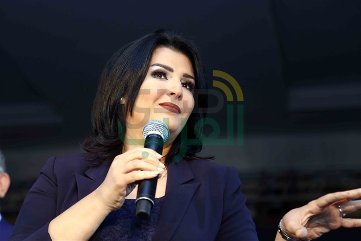 منى الشاذلي منى الشاذلي