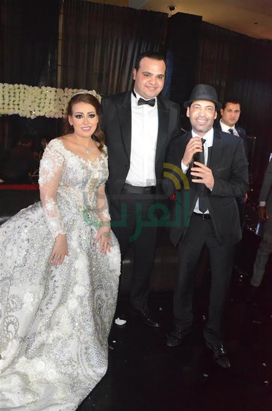 بالصور.. حكيم وحماقى وأوكسانا يشعلون زفاف محمد وندى بالصور.. حكيم وحماقى وأوكسانا يشعلون زفاف محمد وندى