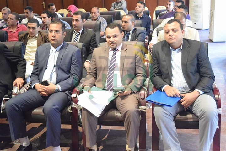 بالصور .. شباب أسيوط يشارك فى فعاليات الدورة التدريبية 