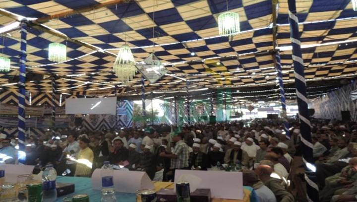 إتمام الصلح بين عائلتين بدائرة مركز شرطة البلينا بسوهاج