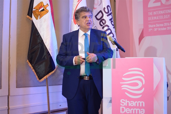 بالصور.. فعاليات اول يوم من مؤتمر التجميل 