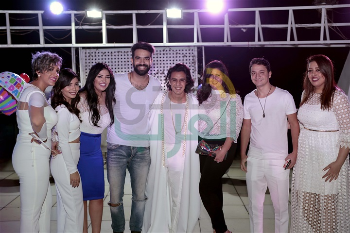 بالصور.. شيرين يحيى تحتفل بعيد ميلادها بحفل all in white بحضور النجوم بالصور.. شيرين يحيى تحتفل بعيد ميلادها بحفل all in white بحضور النجوم