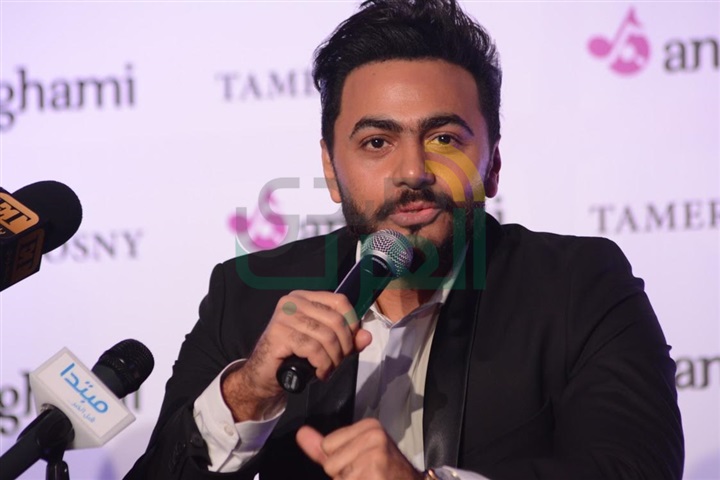 بالصور.. تكريم أنغامى لـ"تامر حسني" بحضور نجوم الفن بالصور.. تكريم أنغامى لـ"تامر حسني" بحضور نجوم الفن