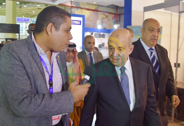 وزير السياحة: حل أزمة السياحة قريبا وزير السياحة: حل أزمة السياحة قريبا