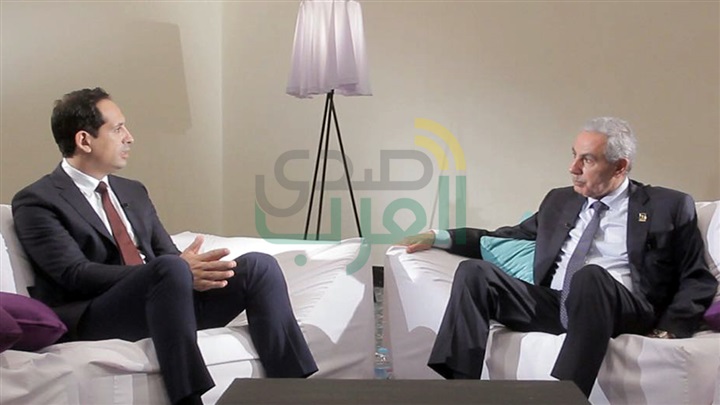 السفير المصري ببيروت: نقدر جهود  الحكومة