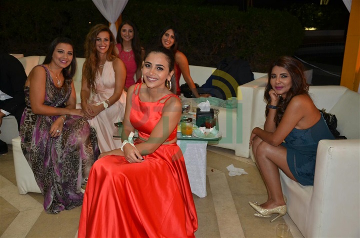 بالصور.. حفل زفاف "ياسمين عمرو" و "زياد صلاح" بحضور باقة من نجوم المجتمع بالصور.. حفل زفاف "ياسمين عمرو" و "زياد صلاح" بحضور باقة من نجوم المجتمع
