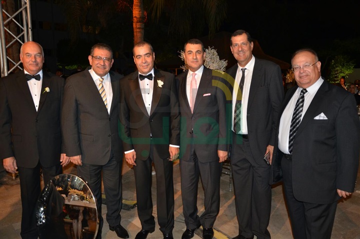 بالصور.. حفل زفاف "ياسمين عمرو" و "زياد صلاح" بحضور باقة من نجوم المجتمع بالصور.. حفل زفاف "ياسمين عمرو" و "زياد صلاح" بحضور باقة من نجوم المجتمع