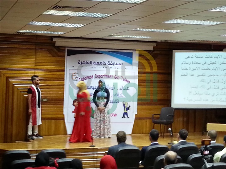 بالصور.. أربع جامعات مصرية تقدم عروضًا فنية على مسرح جامعة القاهرة بالصور.. أربع جامعات مصرية تقدم عروضًا فنية على مسرح جامعة القاهرة