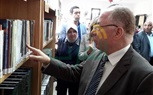 بالصور.. وزير الثقافة ومحافظ أسيوط يفتتحان مكتبة البداري