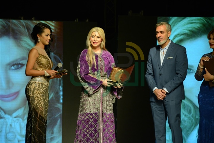 عرض الازياء السنوى ل" بهيج حسين" بحضور نجوم الفن والمجتمع عرض الازياء السنوى ل" بهيج حسين" بحضور نجوم الفن والمجتمع