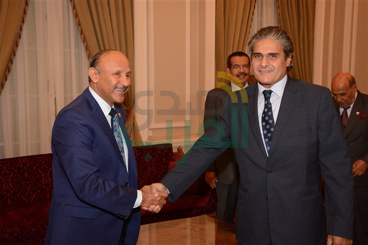 شاهد.. زيارة الوفد البحريني للتوأمة في مجال التنس الأراضي 