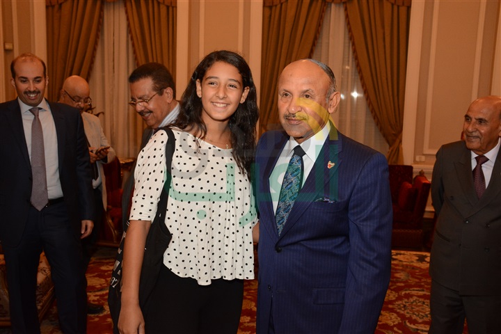 شاهد.. زيارة الوفد البحريني للتوأمة في مجال التنس الأراضي 