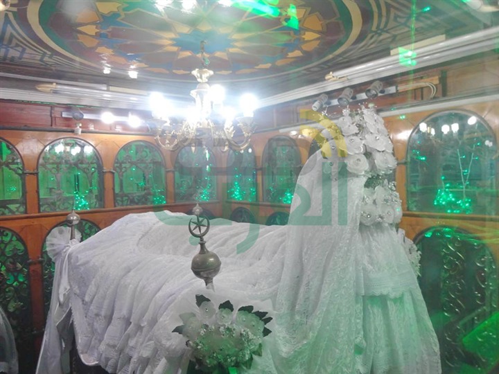 الجزء الثاني : السيدة نفيسة الصغرى بنت سيدنا حسن الأنور رضى الله عنهما بالقاهرة الجزء الثاني : السيدة نفيسة الصغرى بنت سيدنا حسن الأنور رضى الله عنهما بالقاهرة