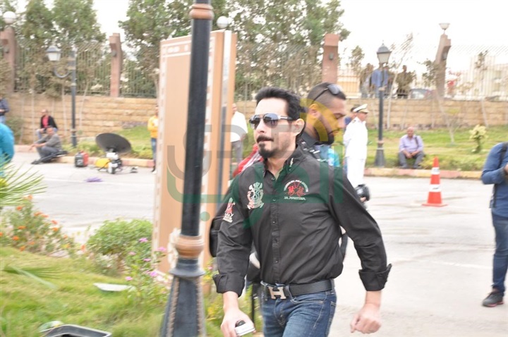 بالصور.. نجوم مصر في وداع الفنان محمود عبد العزيز بالصور.. نجوم مصر في وداع الفنان محمود عبد العزيز
