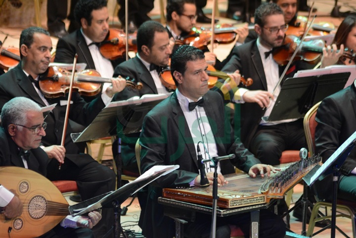 بالصور .. صفوان بهلون يقدم ليله طربيه في حب الوطن بمهرجان الموسيقي العربيه بالصور .. صفوان بهلون يقدم ليله طربيه في حب الوطن بمهرجان الموسيقي العربيه