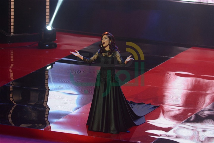 بالصور.. نسمة محجوب تغني لمحمود عبد العزيز في القاهرة السينمائي بالصور.. نسمة محجوب تغني لمحمود عبد العزيز في القاهرة السينمائي