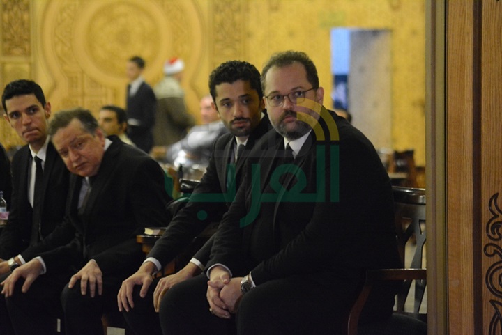 بالصور .. توافد النجوم في عزاء محمود عبد العزيز بالصور .. توافد النجوم في عزاء محمود عبد العزيز