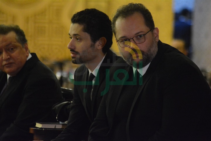 بالصور .. توافد النجوم في عزاء محمود عبد العزيز بالصور .. توافد النجوم في عزاء محمود عبد العزيز