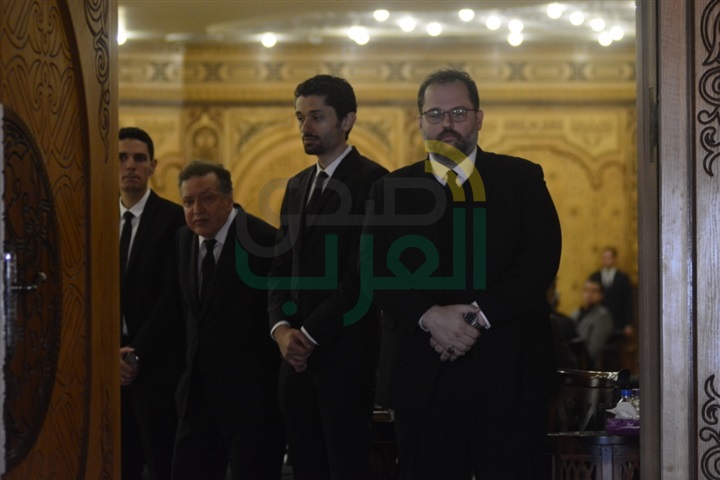 بالصور .. توافد النجوم في عزاء محمود عبد العزيز بالصور .. توافد النجوم في عزاء محمود عبد العزيز