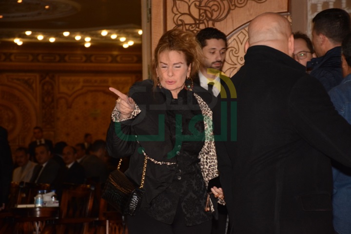 بالصور .. توافد النجوم في عزاء محمود عبد العزيز بالصور .. توافد النجوم في عزاء محمود عبد العزيز